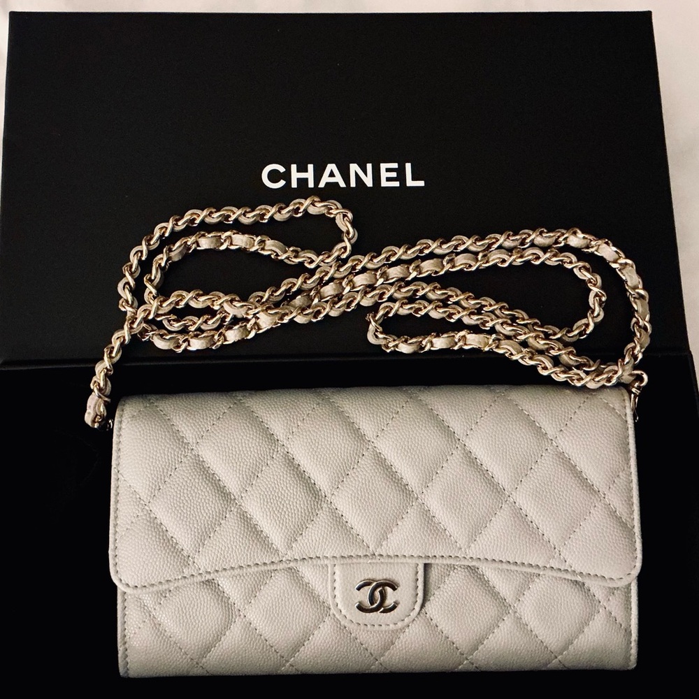 NIB CHANEL 21A Grey Classic Flap Caviar Leather Wallet Custom Converted to WOC